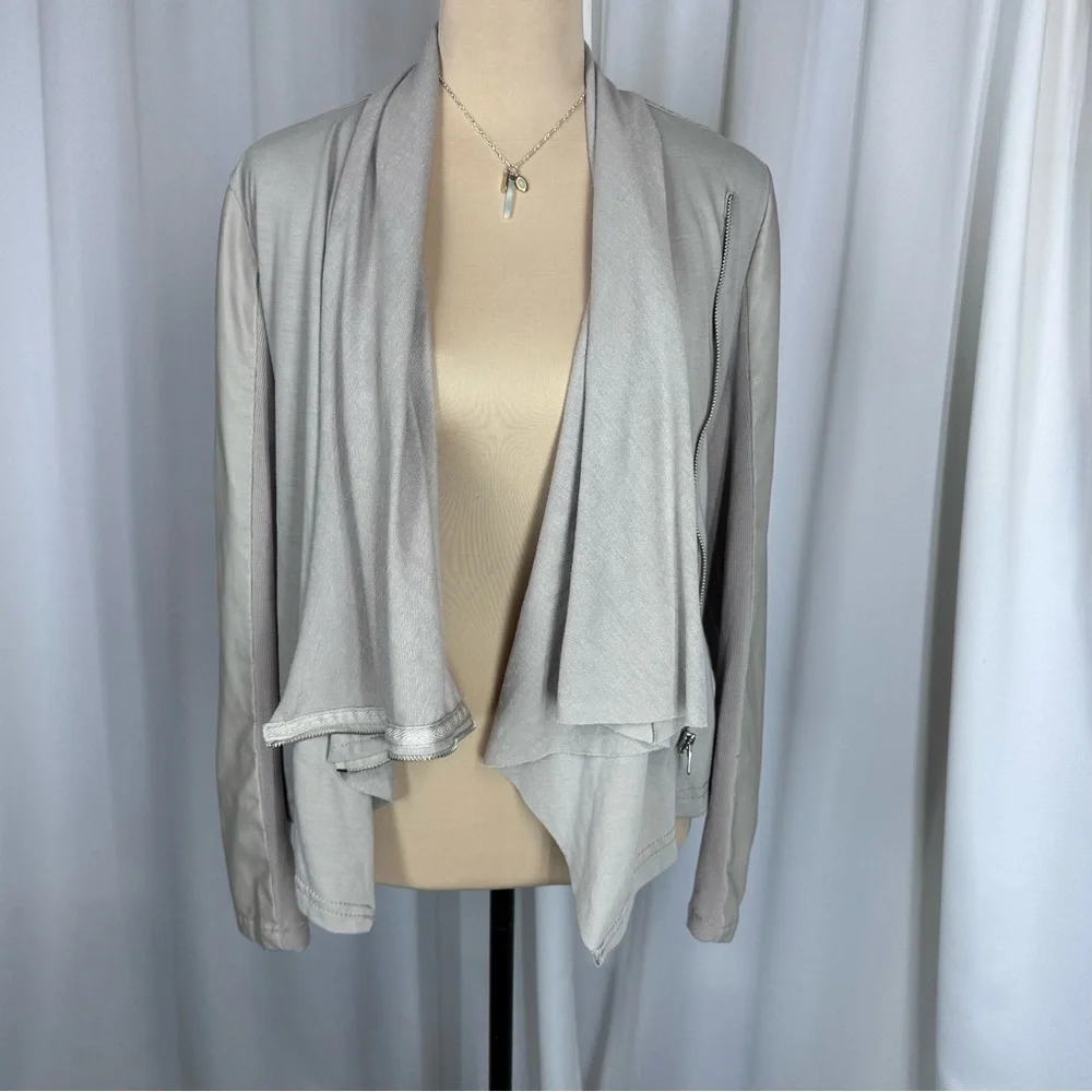 Cavalini‎ Faux Leather Jacket Sz Small Asymmetric Hem Diagonal Zip Artsy Funky